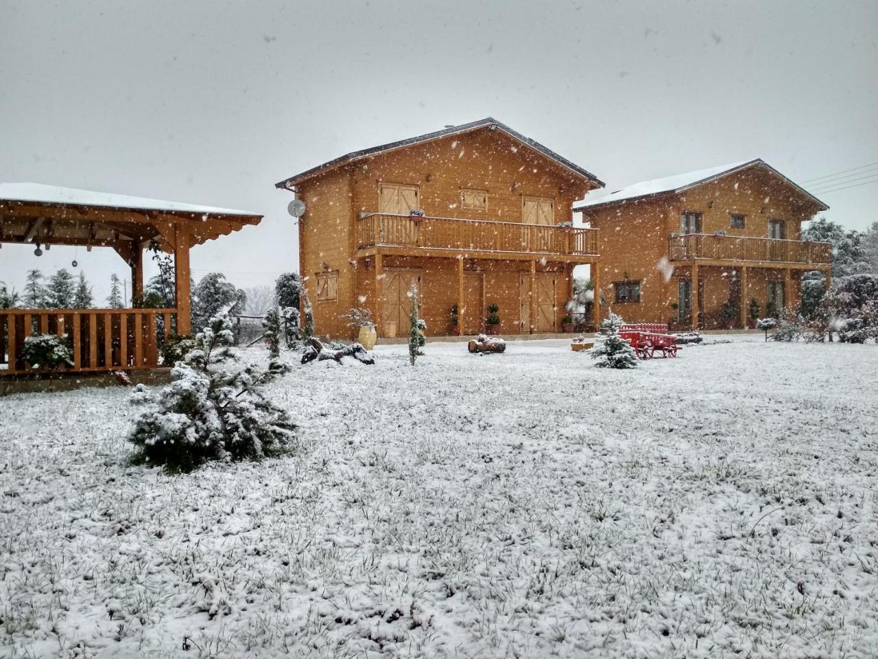 Kastor Chalets Ambelokipoi Exterior foto